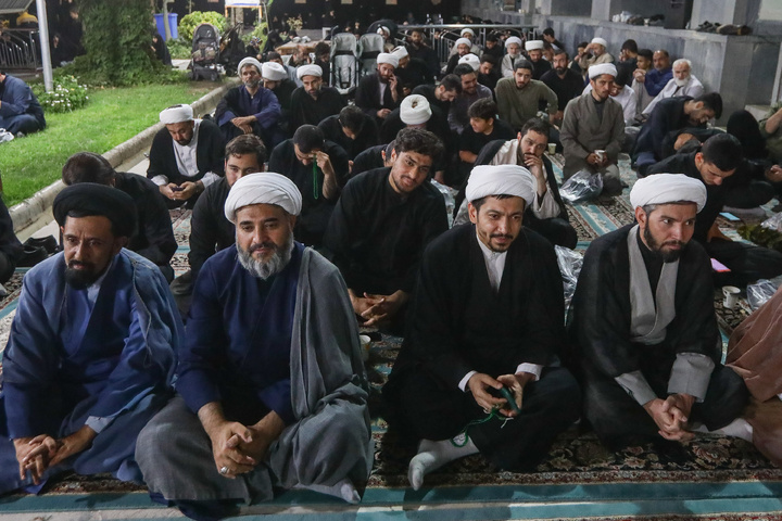 Mourning ceremony for Imam Sajjad held at Dar al-Elm School