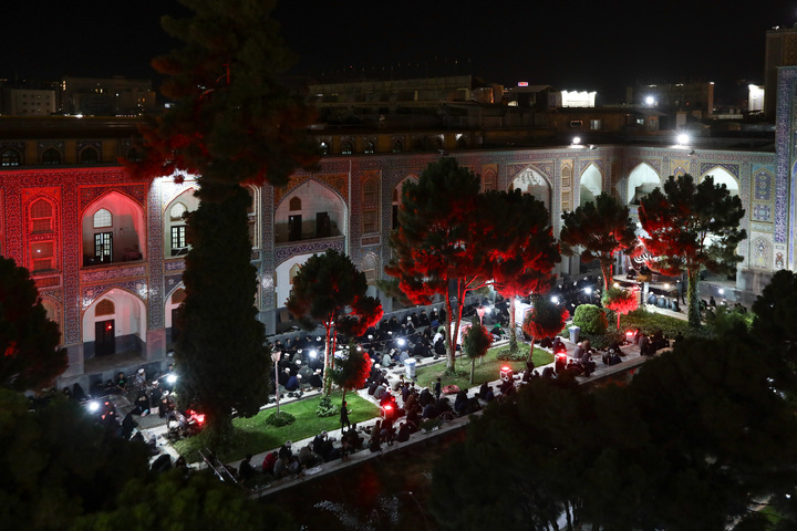 Mourning ceremony for Imam Sajjad held at Dar al-Elm School
