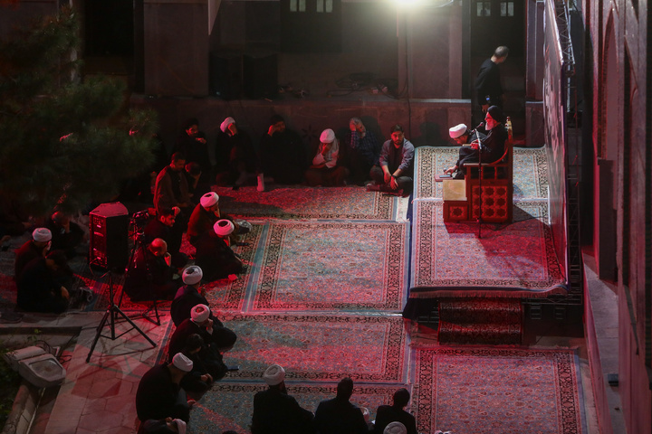 Mourning ceremony for Imam Sajjad held at Dar al-Elm School