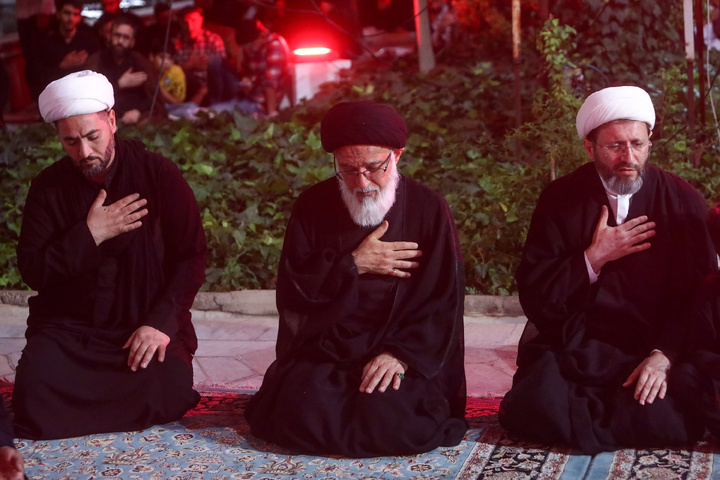 Mourning ceremony for Imam Sajjad held at Dar al-Elm School