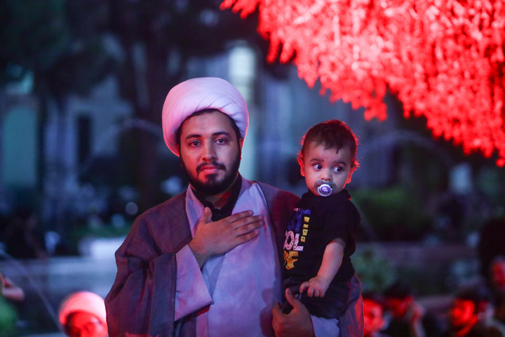 Mourning ceremony for Imam Sajjad held at Dar al-Elm School
