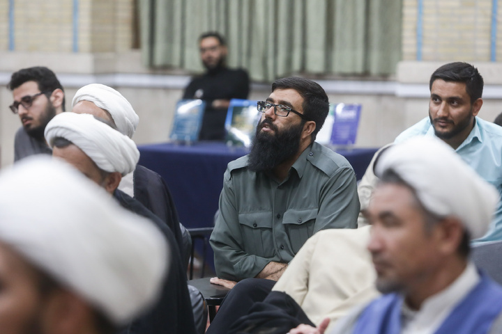 إزاحة الستار عن کتاب «دروس في الجبر و الإختیار»