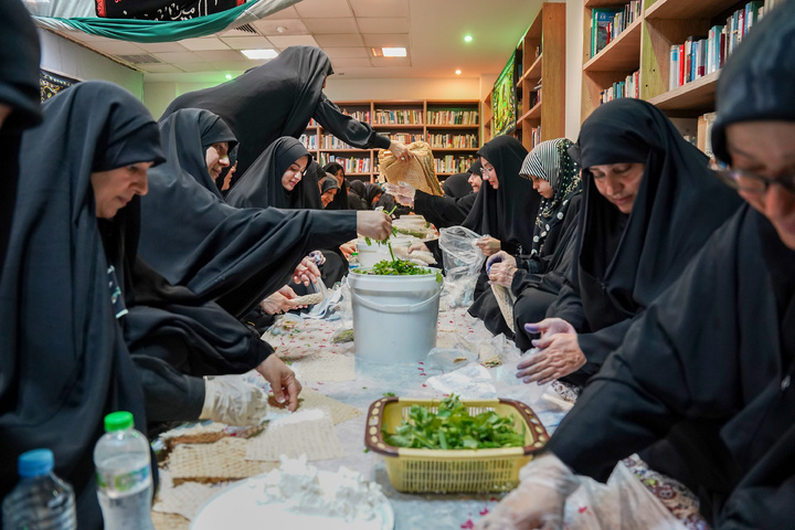 مائدة السيدة رقية (س) في مشهد
