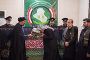 عراقی موکبوں کی تعظیم و تکریم کے لئے حرم امام رضا(ع) کے ۵۵ خادمین عراق روانہ