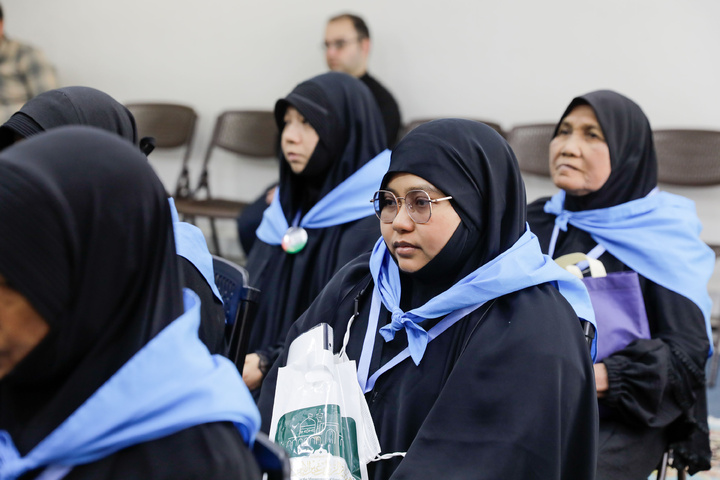 Thai Shia pilgrims visit Imam Reza Shrine 