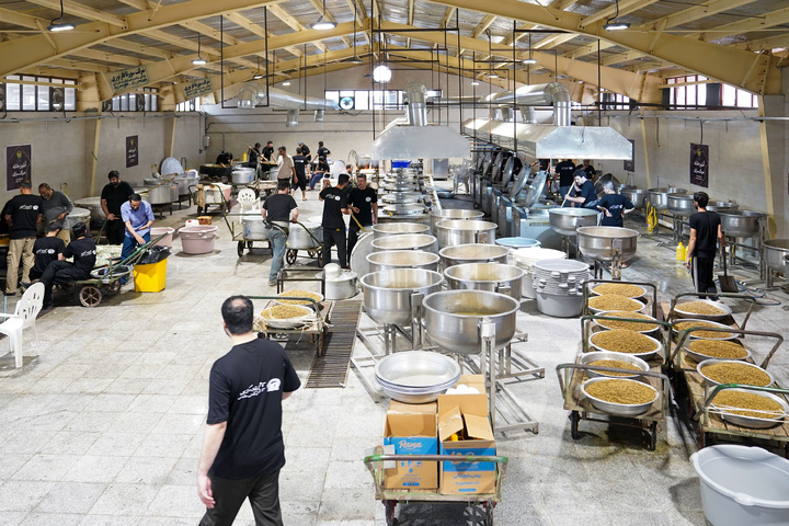 Central Kitchen of Astan Quds Razavi set up at Mehran Border