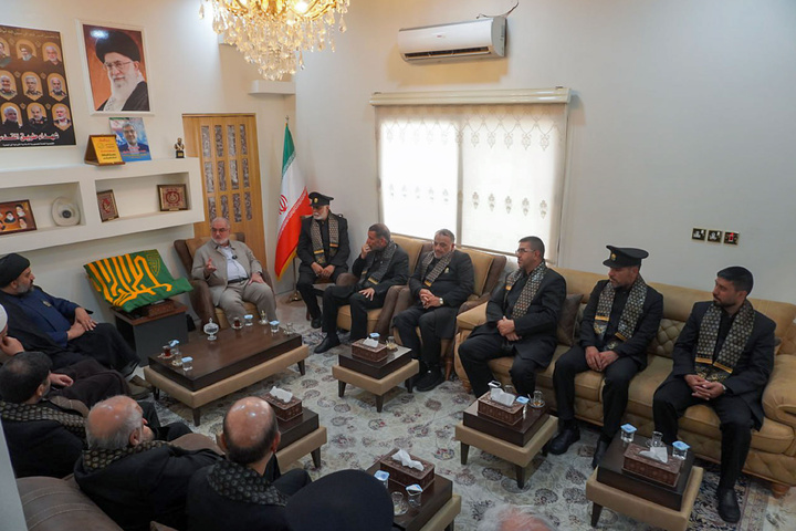 Imam Reza shrine servants present along Arbaeen pilgrimage route