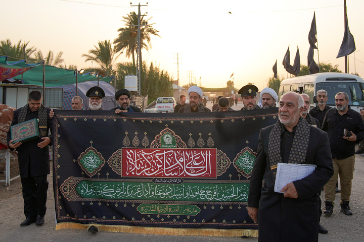 Imam Reza shrine servants present along Arbaeen pilgrimage route