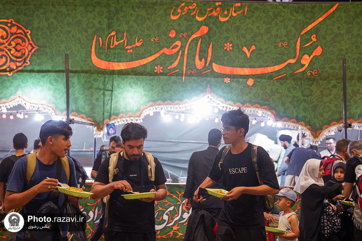 AQR kitchen serves Arbaeen pilgrims at Mehran border crossing 