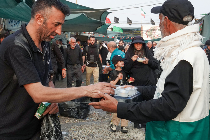 موكب الخدام الرضويون في محافظة مازندران على منفذ مهران الحدودي