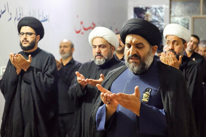 مشارکة قافلة خُدّام الحرم الرضوي الشريف في مسیرة الأربعين الحسيني