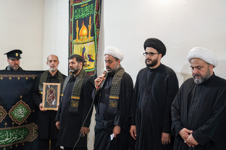 مشارکة قافلة خُدّام الحرم الرضوي الشريف في مسیرة الأربعين الحسيني
