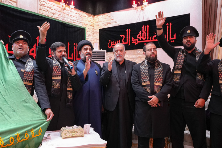 حضور الخدام  في موكب مدینة زائر الإمام الحسن (ع)