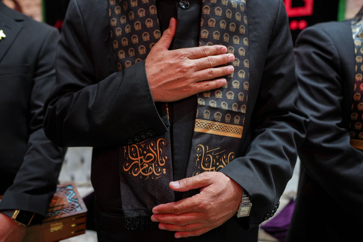حضور الخدام  في موكب مدینة زائر الإمام الحسن (ع)