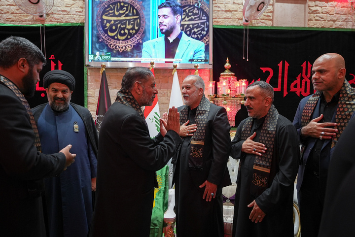 حضور الخدام  في موكب مدینة زائر الإمام الحسن (ع)