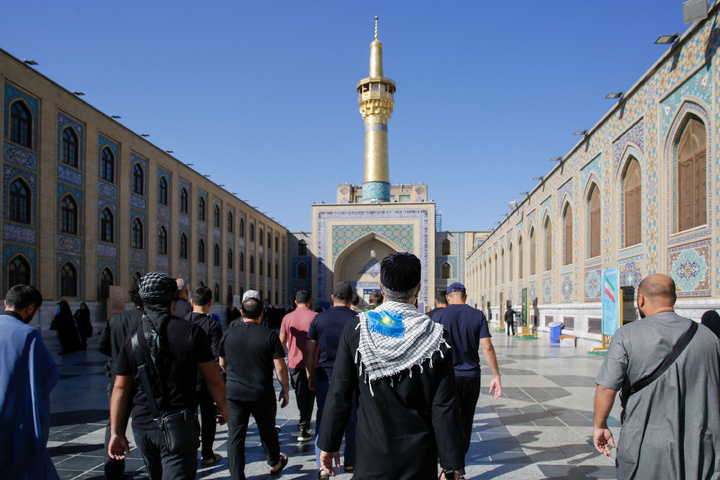 Kazakh pilgrims visit Imam Reza Shrine 