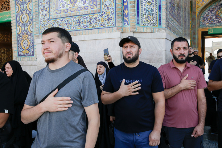Kazakh pilgrims visit Imam Reza Shrine 