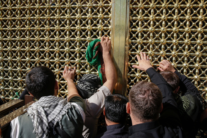 Kazakh pilgrims visit Imam Reza Shrine 