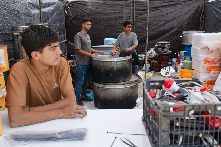 Preparations underway for service tents in Mashhad during final days of Safar 