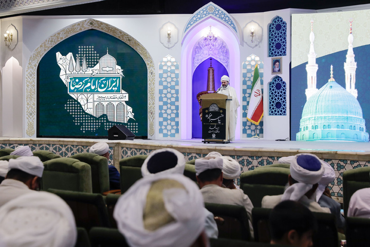 مؤتمر الرسول (ص) نموذج لوحدة الأمة واقتدارها