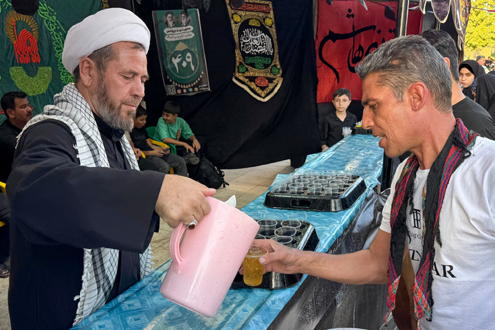 Service Mukibs set up around Imam Reza Shrine for Safar pilgrims