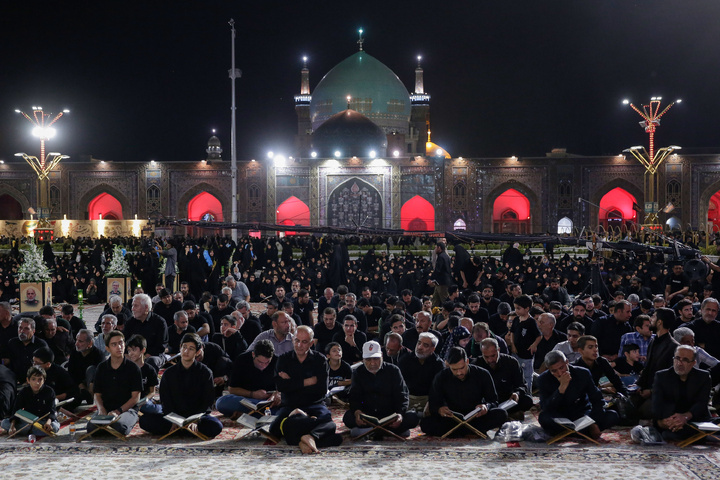 پیغمبر گرامی اسلام(ص) کے سوگ میں عظیم اجتماع