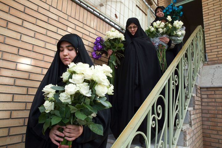 Noghan women hold traditional mourning march on Imam Reza’s martyrdom anniv.