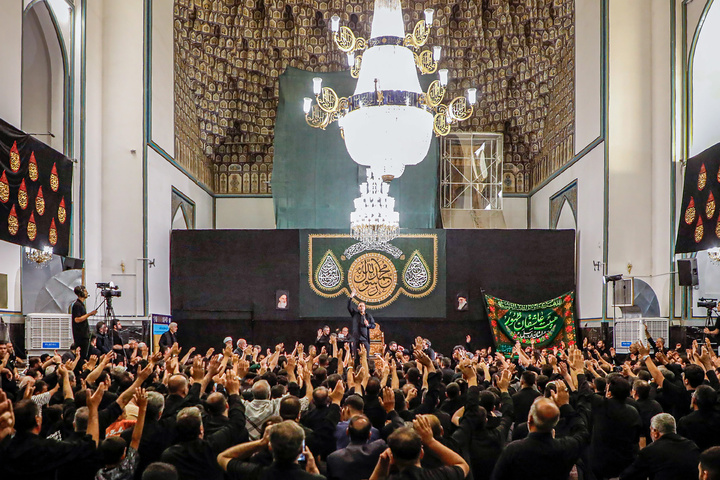 Traditional mourning rituals of Iran’s ethnic groups held at shrine's Hussainiya