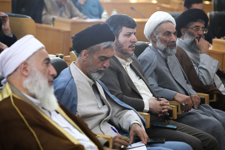 Seminar on human dignity in teachings of Prophet Muhammad, Imam Reza held in Mashhad