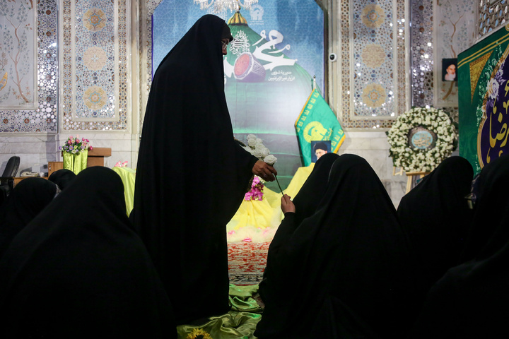 Imam Reza Shrine hosts “Nabavi Women” program during Unity Week