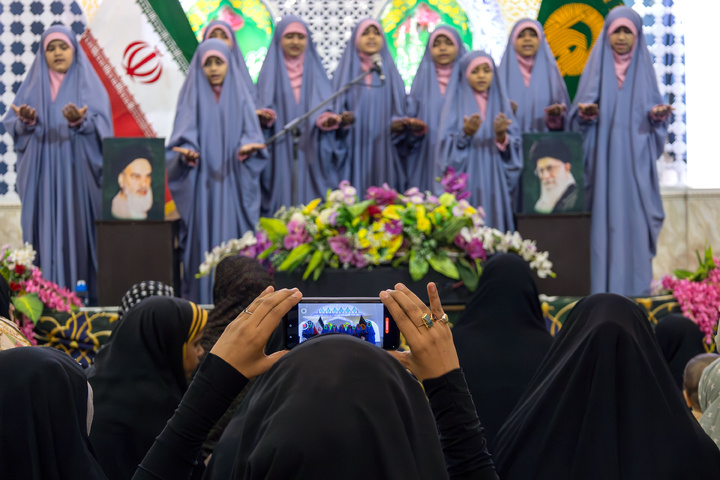 برنامج « رحمة للعالمین» الخاص في الحرم الرضوي الشریف