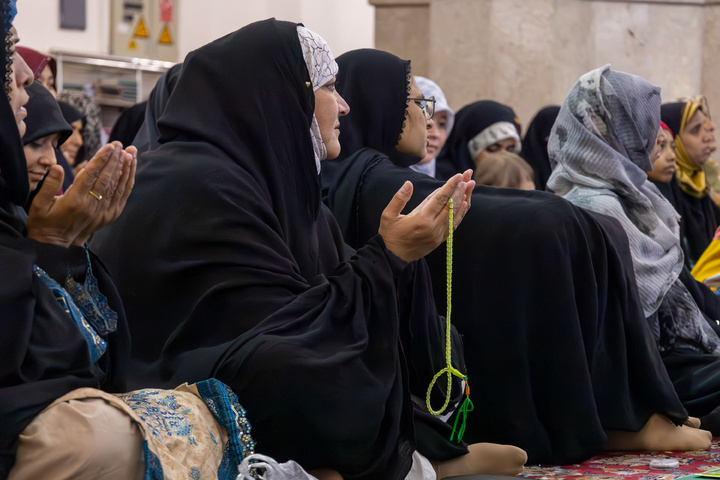 برنامج « رحمة للعالمین» الخاص في الحرم الرضوي الشریف