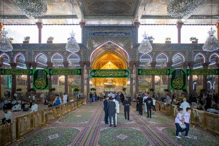 حال و هوای حرم مطهر حسینی در سالروز ولادت حضرت زینب(س)