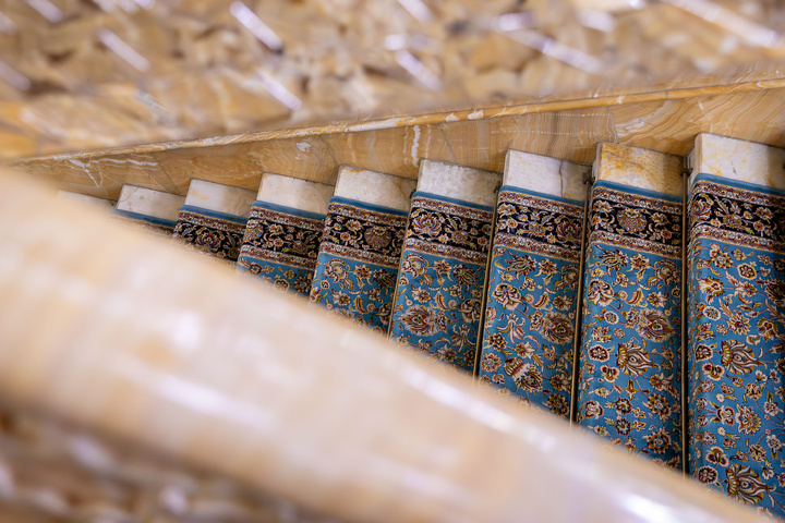 رواق دارالمرحمه حرم مطهر امام رضا علیه‌السلام