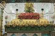 گل آرایی ضریح مطهر امامین جوادین(ع)