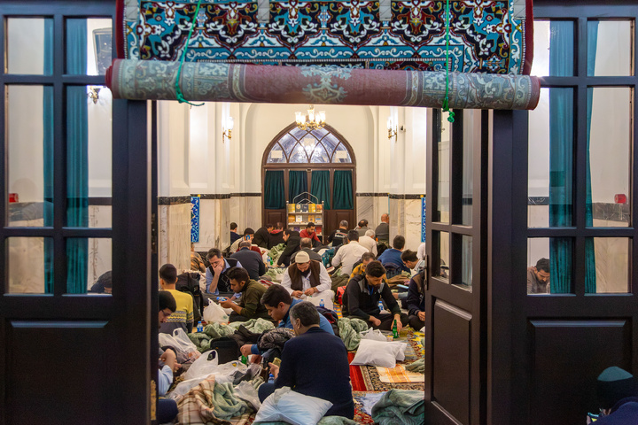 مراسم معنوی اعتکاف ماه رجب در حرم مطهر رضوی