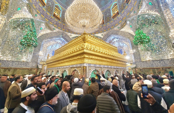 Restored gilding of Imam Ali's enclosure unveiled
