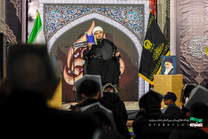 مراسم احیا زائران عرب زبان در شب نوزدهم ماه مبارک رمضان