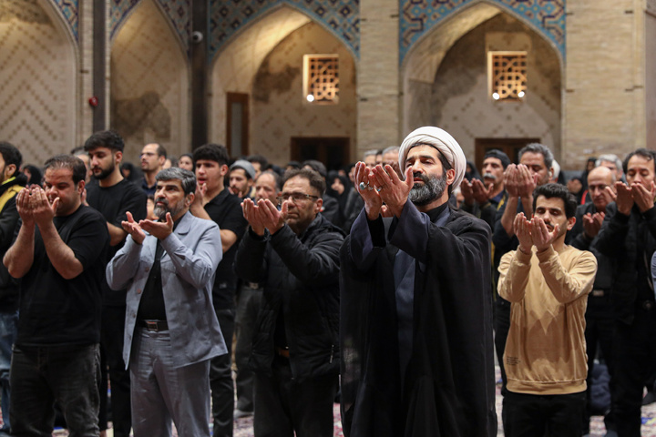 مراسم احیا ناشنوایان در شب نوزدهم ماه مبارک رمضان