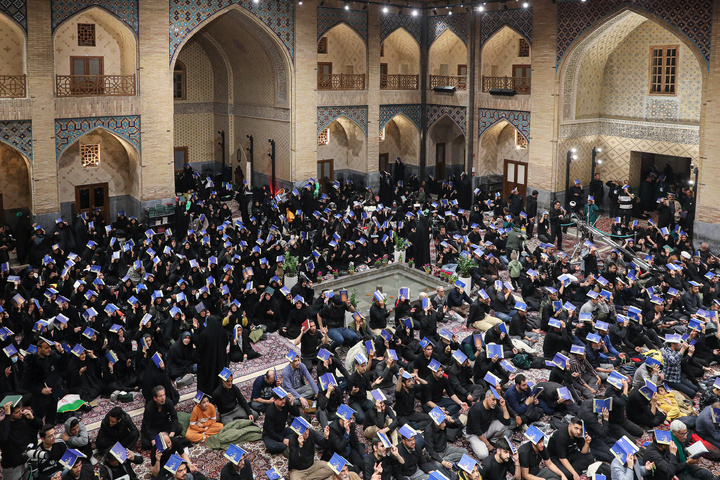 مراسم احیا ناشنوایان در شب نوزدهم ماه مبارک رمضان
