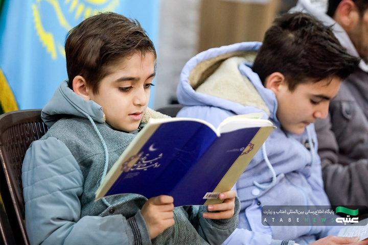 مراسم إحياء الزائرین الناطقین باللغة العربیة لليلة الحادي والعشرين من شهر رمضان المبارك