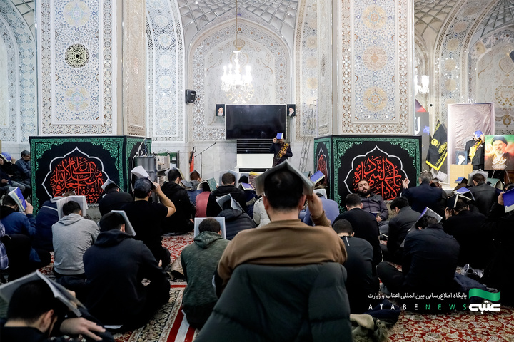 مراسم إحياء الزائرین الناطقین باللغة العربیة لليلة الحادي والعشرين من شهر رمضان المبارك