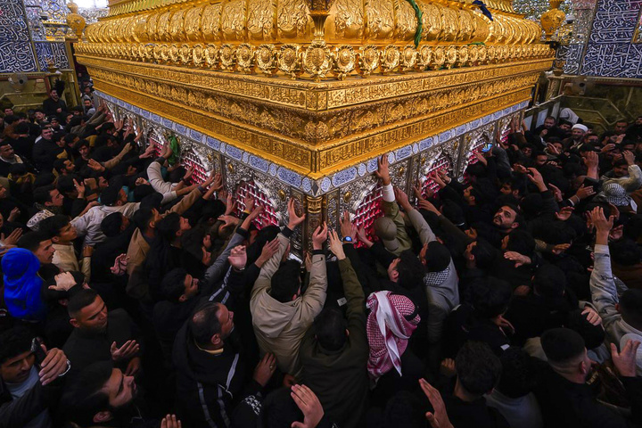 حال و هوای حرم مطهر علوی در شب شهادت امیرالمومنین علی علیه السلام