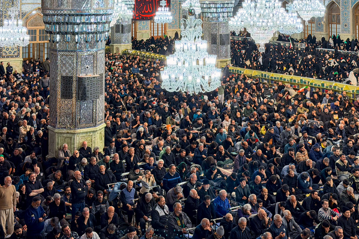 مراسم احیا شب بیست و سوم ماه مبارک رمضان در حرم مطهر رضوی