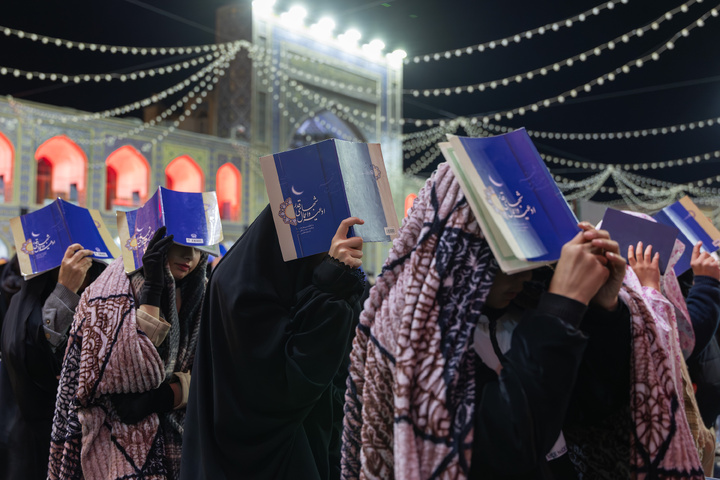 مراسم احیا شب بیست و سوم ماه مبارک رمضان در حرم مطهر رضوی