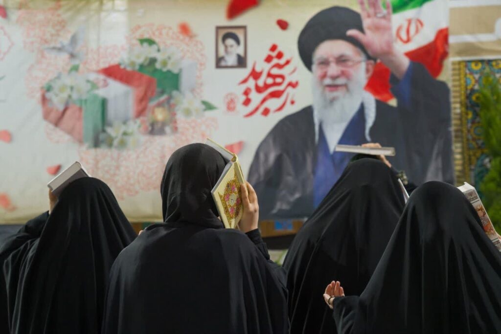 وقتی شب‌زنده‌داری بانوان در شب‌ قدر حماسه‌ساز می‌شود