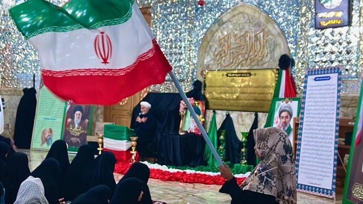 بیعت بانوان اروپایی با سومین رهبر انقلاب در حرم حضرت معصومه(س)