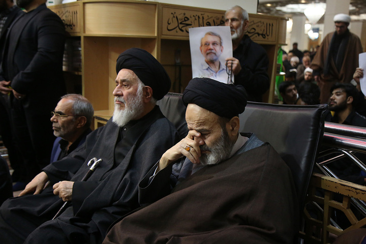 وداع با پیکر شهید لاریجانی در حرم حضرت فاطمه معصومه (س)