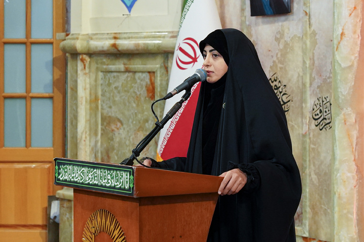 بیعت بانوان مشهدی با سومین رهبر ایران اسلامی