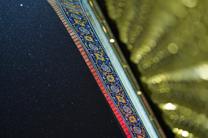 آخرین چهارشنبه سال ۱۴۰۴ در حرم مطهر رضوی
